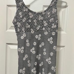 Black & White Gingham Daisy Sundress